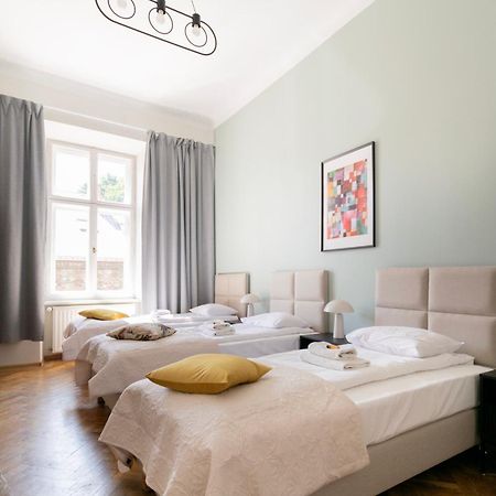 קרקוב Apartments Studencka Street, Next To Planty Park מראה חיצוני תמונה