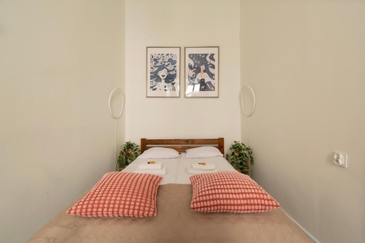 קרקוב Apartments Studencka Street, Next To Planty Park מראה חיצוני תמונה