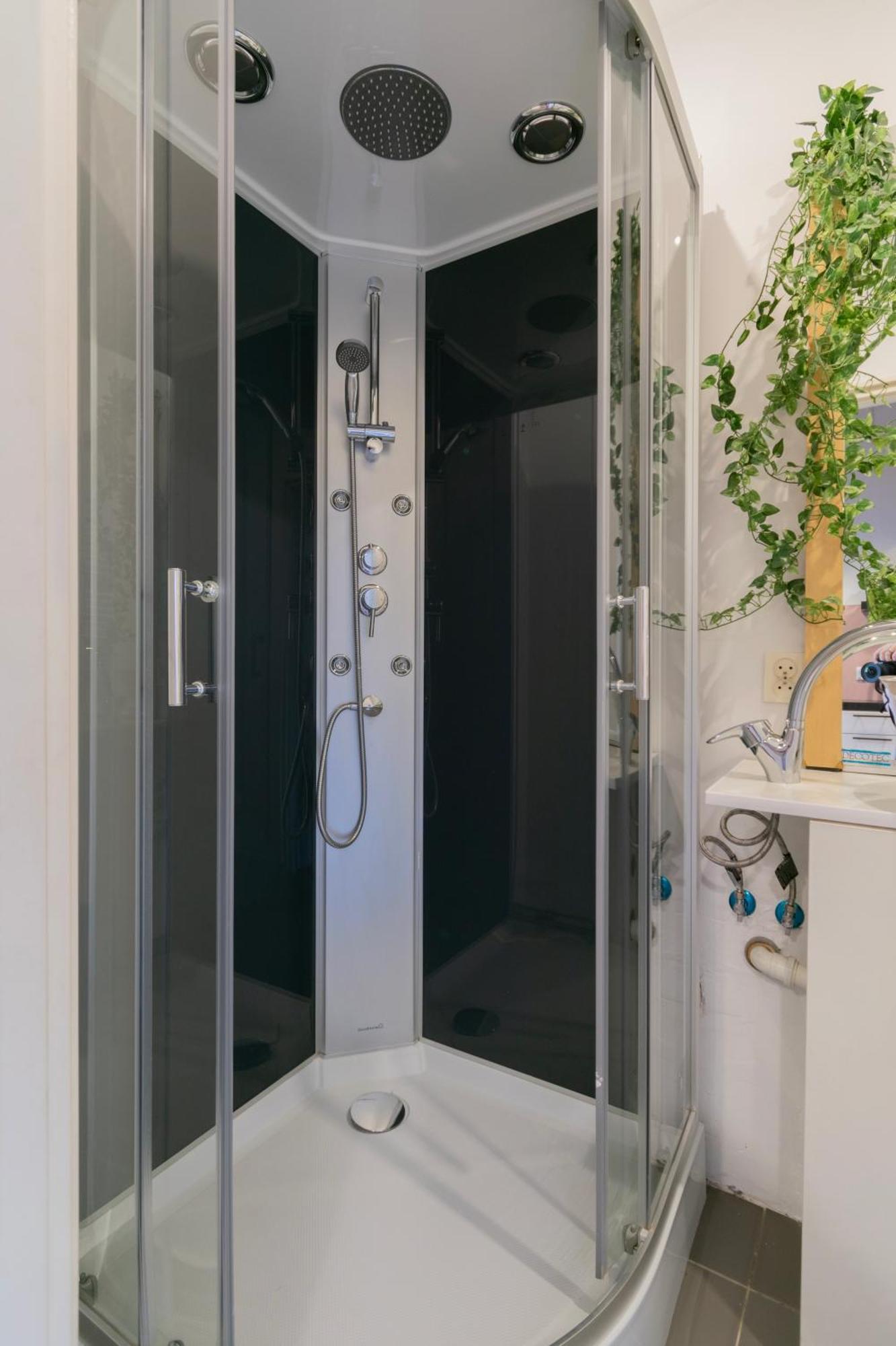 קרקוב Apartments Studencka Street, Next To Planty Park מראה חיצוני תמונה