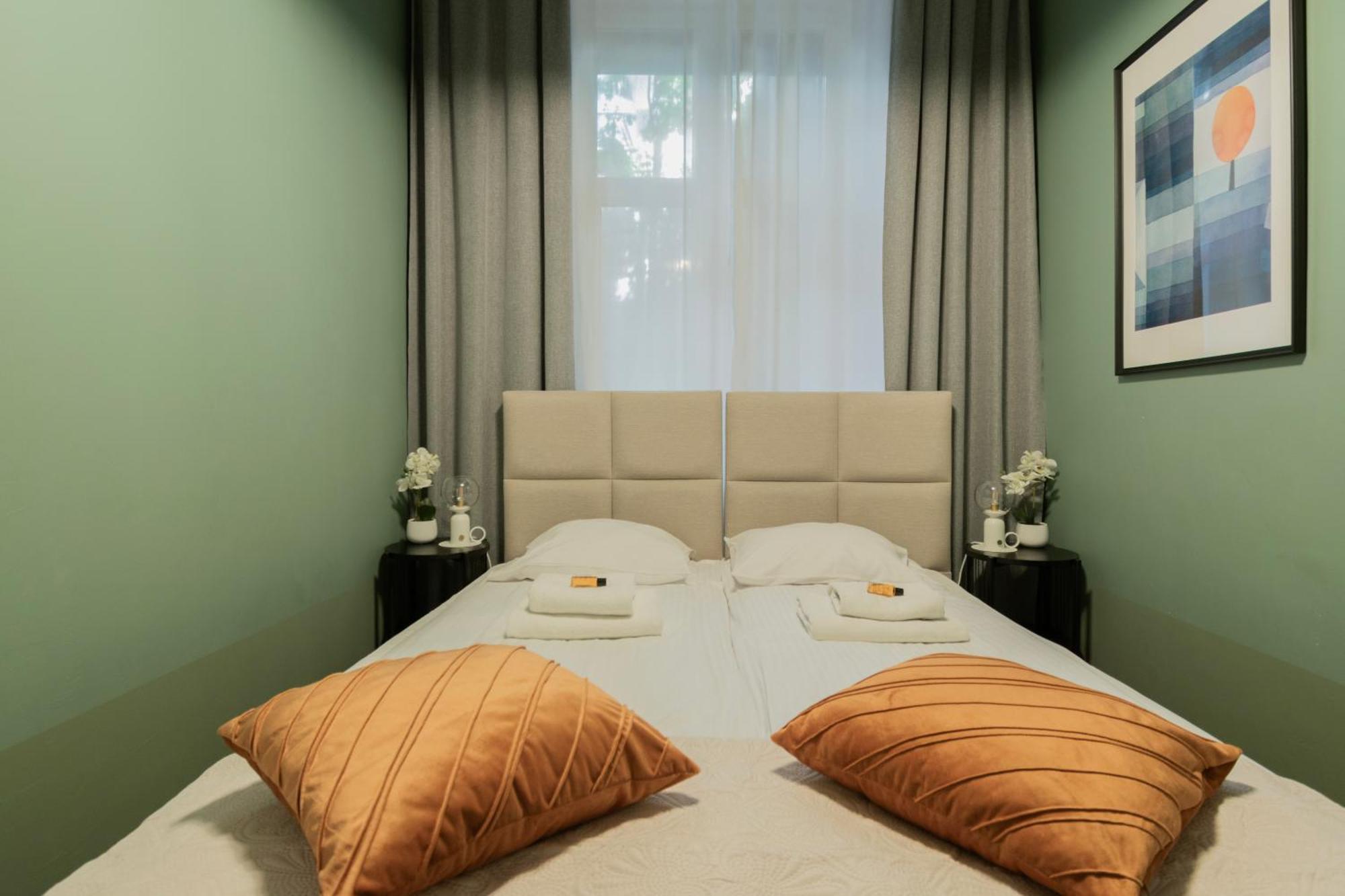 קרקוב Apartments Studencka Street, Next To Planty Park מראה חיצוני תמונה